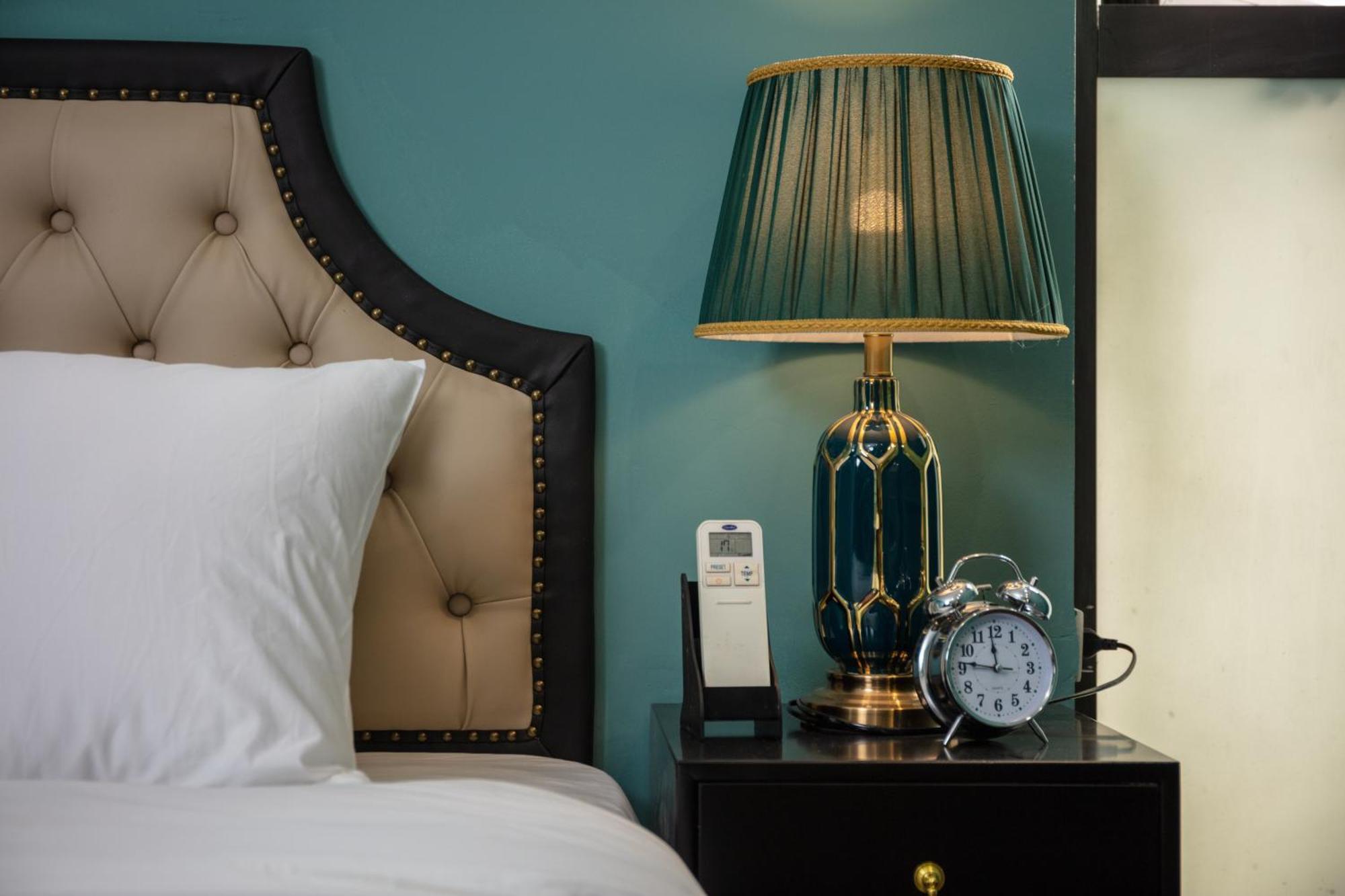 Madelise Palace Hotel & Travel Hanoi Luaran gambar